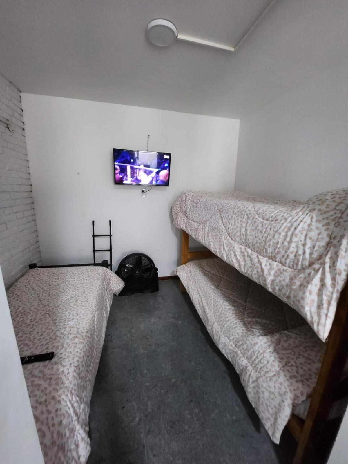 Departamento Ubicadisimo Calle Chile Con Estacionamiento Incluido Capital Mendoza 2 Daire Dış mekan fotoğraf