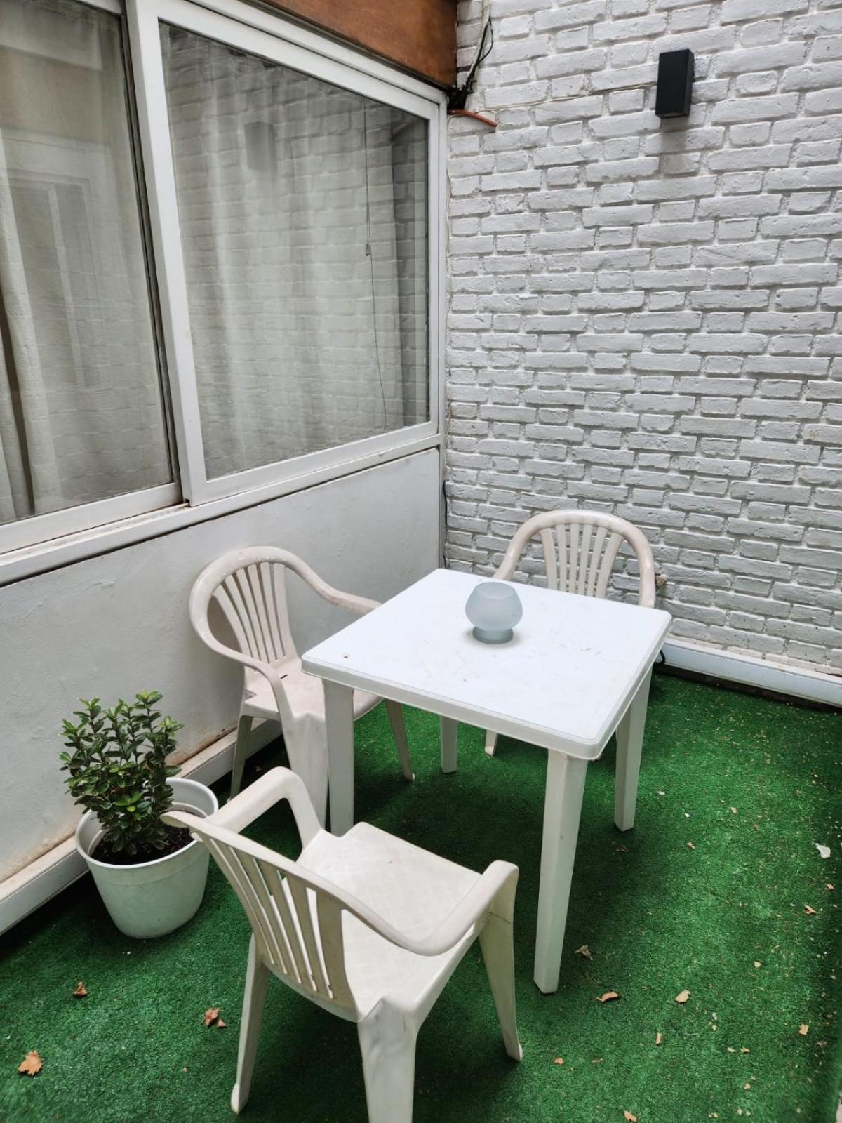 Departamento Ubicadisimo Calle Chile Con Estacionamiento Incluido Capital Mendoza 2 Daire Dış mekan fotoğraf